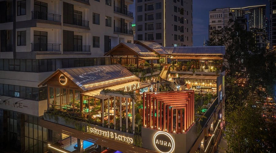 AURA Rooftop Lounge & Bar
