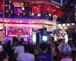 Countdown in Phnom Penh